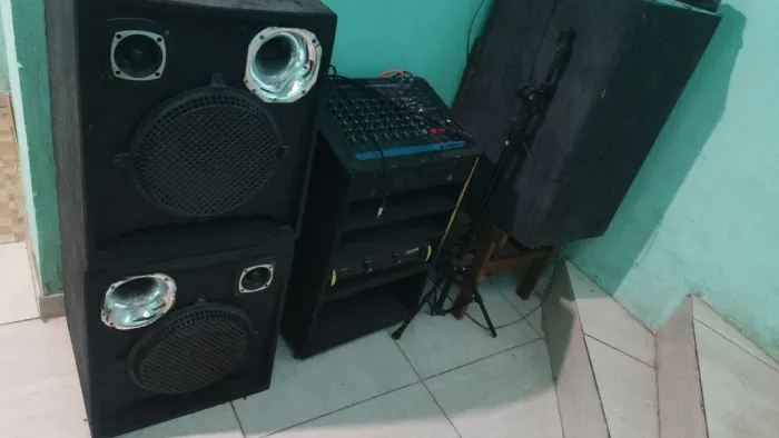 Vende-se som todo completo boca de retorno mesa tudo completo