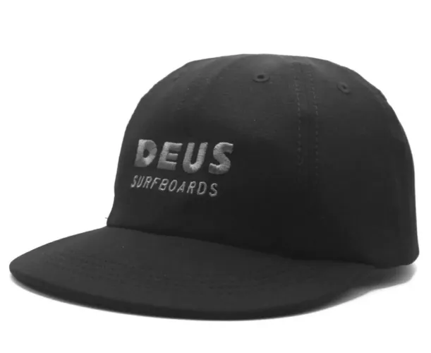 Boné Deus Ex Machina
