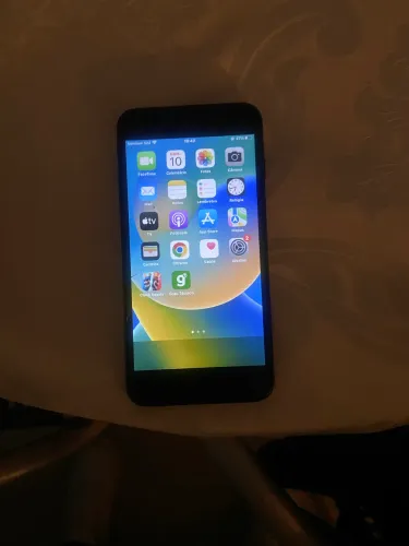 iPhone 8 Plus