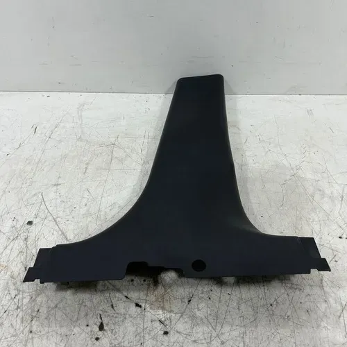 Moldura Coluna Central Direito Hyundai Ix35 2016 A 2018
