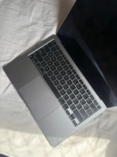 MacBook Air M1 13? 2020 | 8GB RAM | 256GB SSD | Bateria 98%