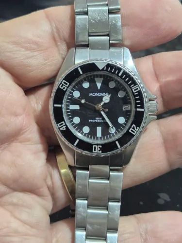 Relógio MONDAINE DIVER SPORT  À  QUARTZ   -   FUNCIONANDO PERFEITAMENTE