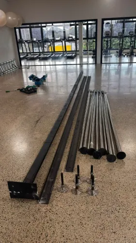 Barra de inox / Barras de Pole Dance + estrutura metálica completa.