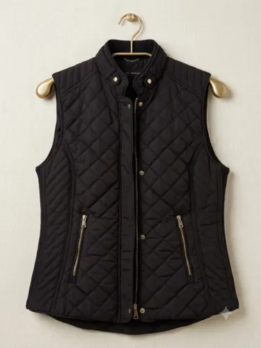 Colete Zara Woman Matelassê preto com detalhes dourados - M 