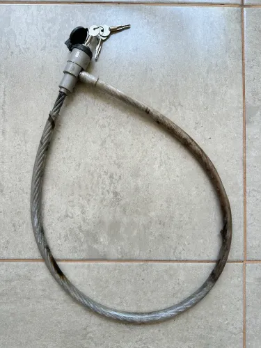 Trava de segurança anti-furto