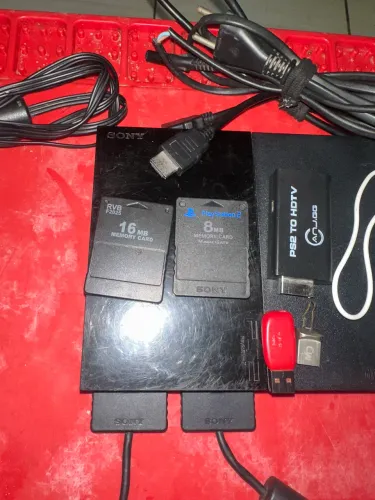 PlayStation 2 completo com 2 controles originais mais + memory card riginal