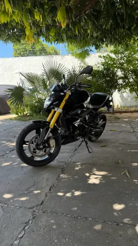 BMW G310R - IMPECÁVEL
