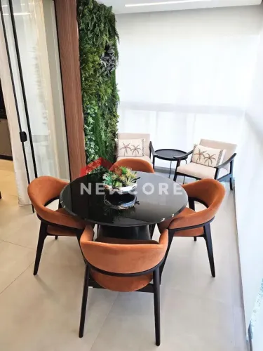 Apartamento em Rua 236 - Meia Praia - Itapema/SC