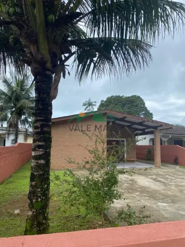 CASA À VENDA NA LAGOINHA EM UBATUBA SP
