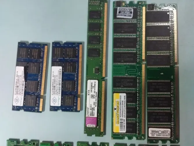 Memorias DDR, DDR2 e DDR3 para PC e notebook