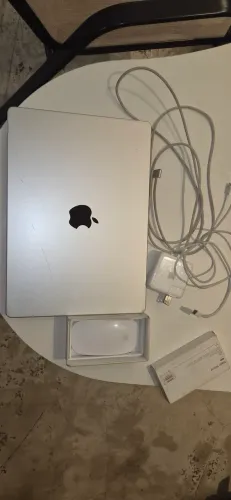 Macbook PRO 14' M4