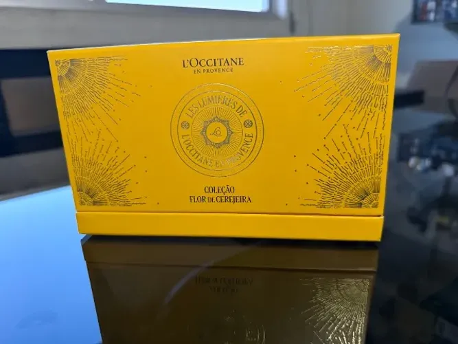Kit L?Occitane - Les Lumieres / Flor de Cerejeira