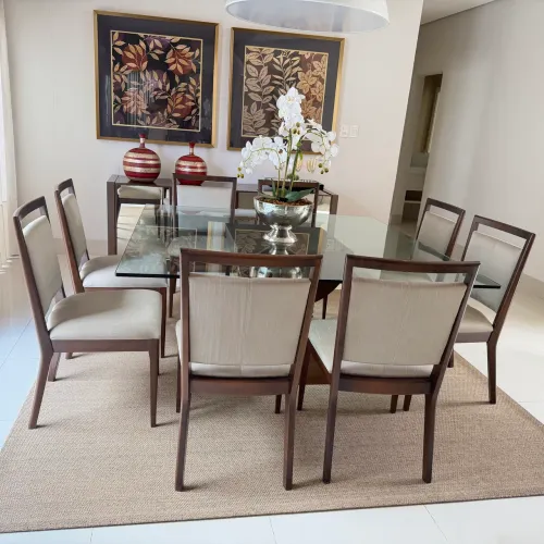 Vendo Mesa de Jantar Quadrada com 8 cadeiras