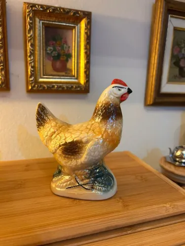 Estatueta Galinha Vintage em Cerâmica - Estilo Farmhouse