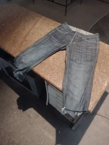 Calça jeans Calvin Klein 36 feminina cortada