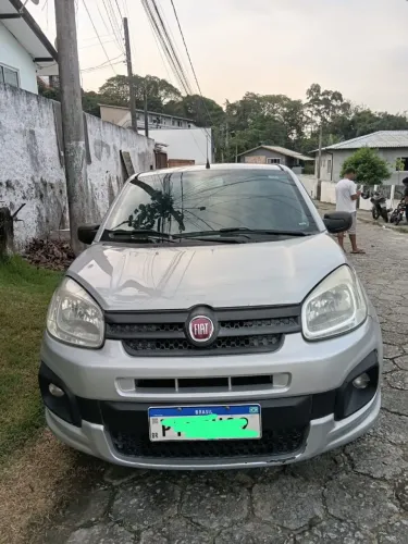 Fiat Uno Attractive 1.0 Flex 6V 5P 2017