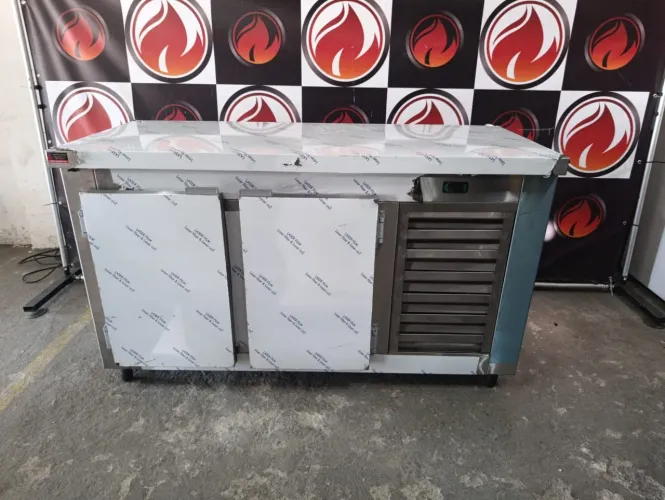 Balcão refrigerado 220 volts 2 portas industrial todo no aço inox por dentro e fora novo