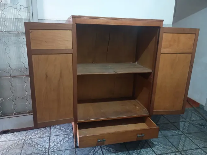 Guarda roupa ou armário