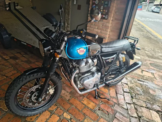Interceptor 650 ABS 9000km