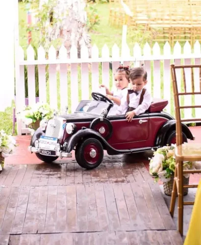 vendo carrinho elétrico infantil