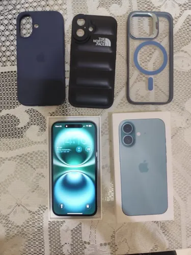 iPhone 16