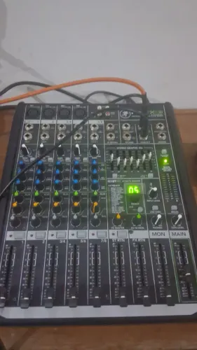 Mesa de som Mackie