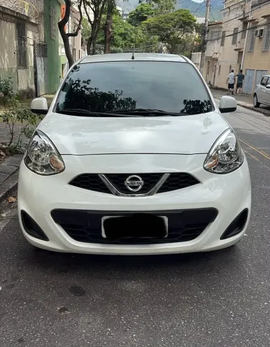 Nissan March S 1.0 12V Flex 5P 2015