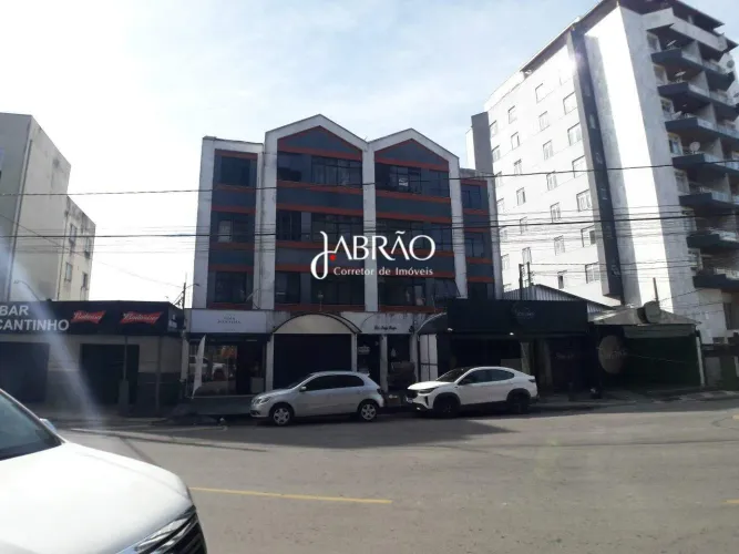 Sala Comercial em frente a Faculdade de medicina em Barbacena, MG