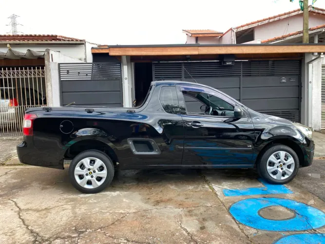 Chevrolet Montana LS 1.4 Econoflex 8V 2P 2012