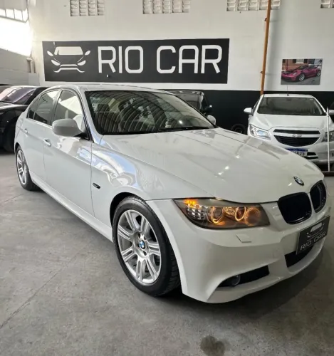 BMW 318I A 2.0 16V 136cv 5P 2012