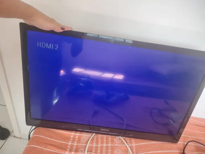 Vendo TV 32 polegadas