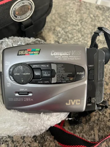 Filmadora JVC