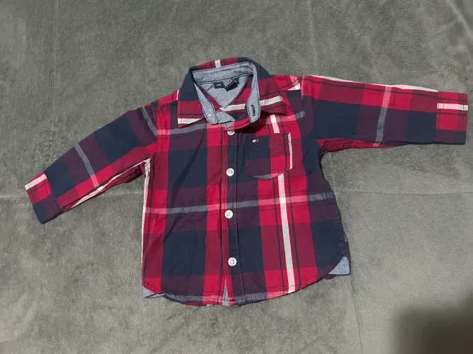 Camisa xadrez tommy 12/18 meses