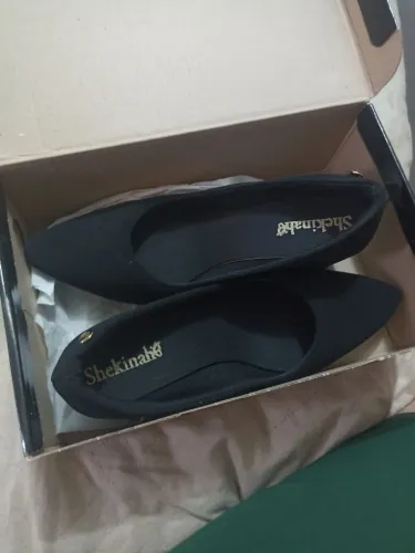 Sapatos femininos de luxo revestido de veludo