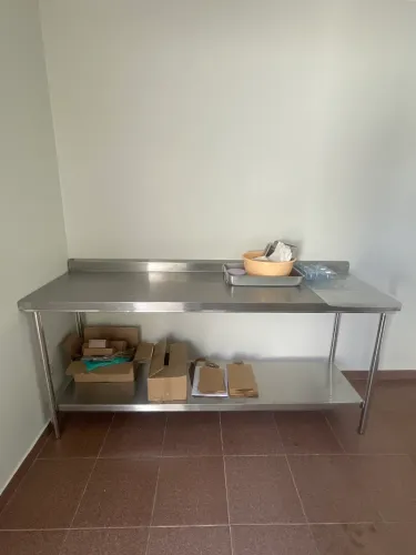 Mesa Inox 1,90 x 0,56 cm