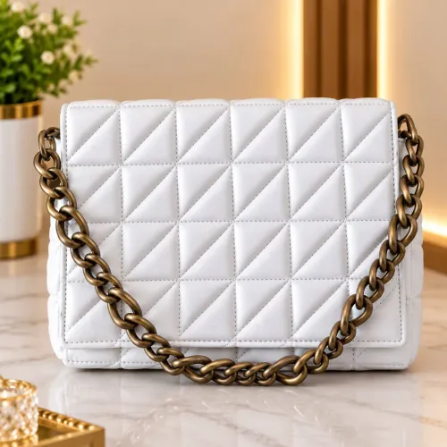 Bolsa Zara (Clutch) com alça corrente