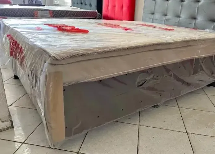 CAMA DE CASAL EM OFERTA RELÂMPAGO ?