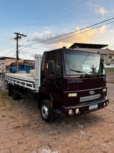 Ford cargo 815