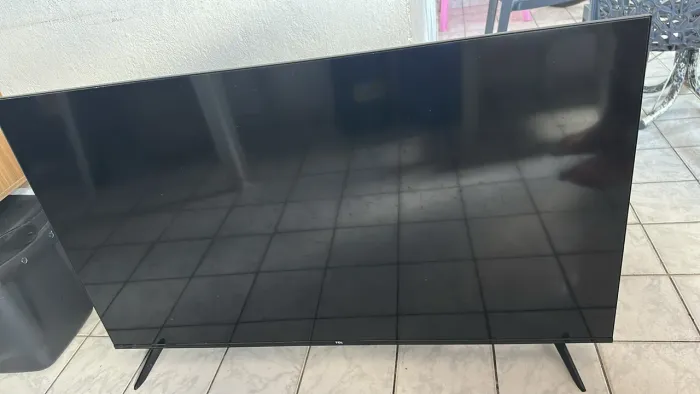 Tv TCL 50 polegadas nova