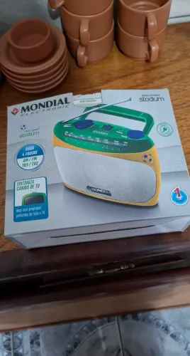 Item de Coleção/Edição Especial Copa - Rádio Mondial Stadium do Brasil