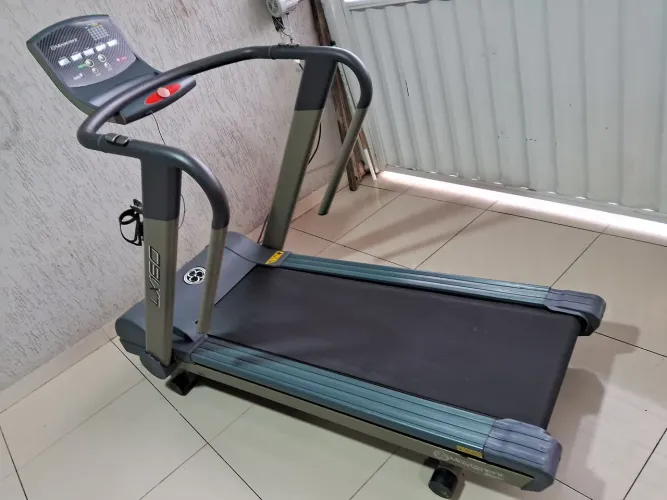 Esteira profissional movement lx 160 g3
