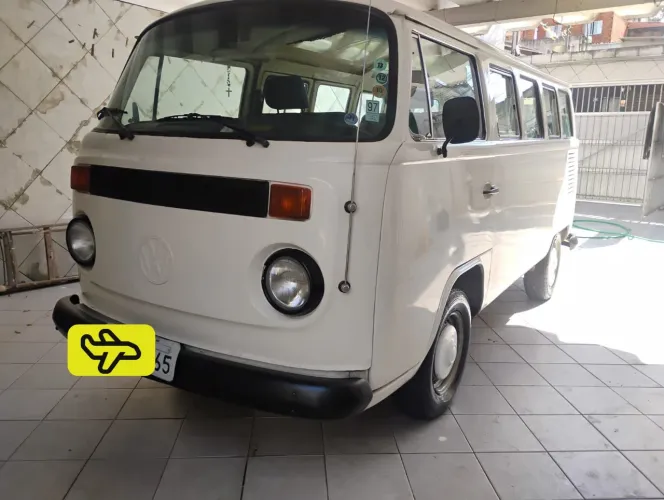 Volkswagen Kombi Standard/ Luxo/ Serie Prata 1993