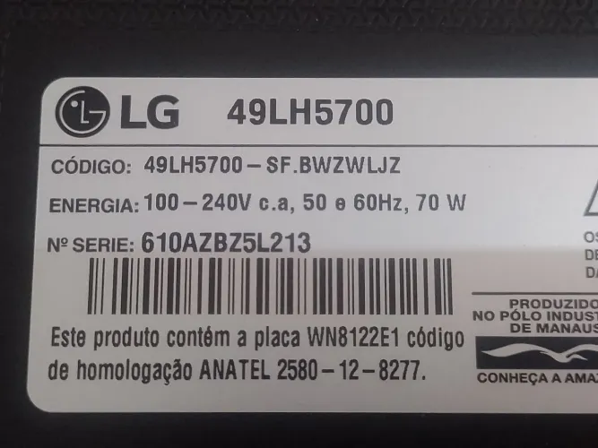 Vendo tv 49 polegadas R$ 300 reais problema na tela .