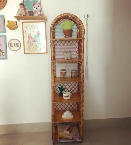 Estante de vime rústica 