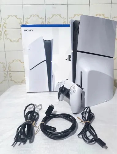 PS5 SLIM (DESBLOQUEADO)
