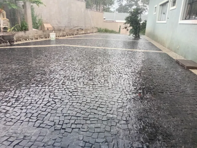 Pedra portuguesa somente instalação