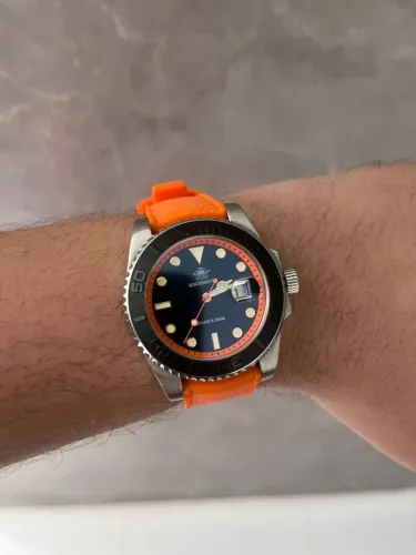 Relógio Addiesdive Diver 200M Quartz - Pulseira de Silicone Laranja - Excelente