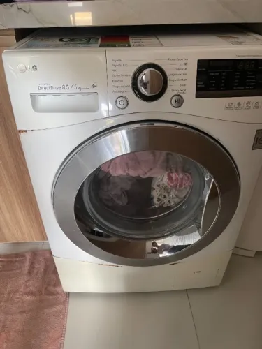 Lava e Seca LG WD1485AT 8,5kg 127V - para conserto ou retirada de peças