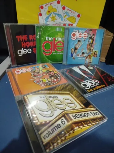 Lote CD Glee 2 temporada 