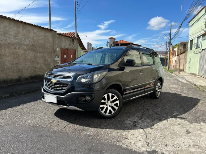 Chevrolet Spin Activ 1.8 8V Econo. Flex 5P Aut. 2015